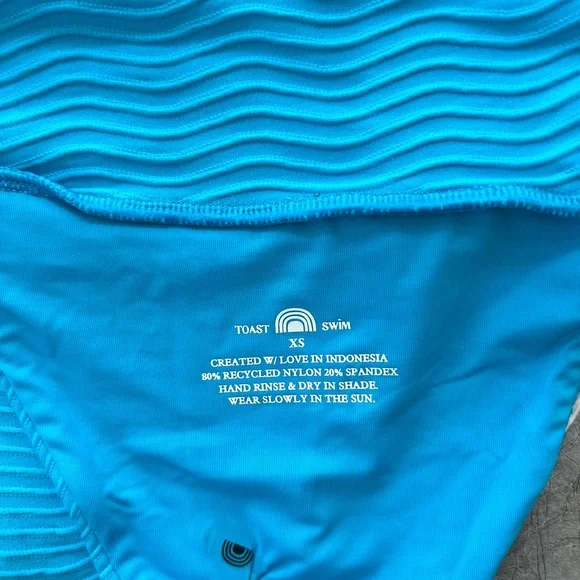 Toast Swim x Free People Crop Tube Top + Banded Waist Bottom – Ocean Wave – XS - Picture 3 of 5